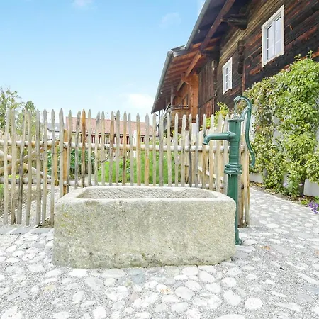 Apartment Ferienwohnung Sunnseitn Alte Gendarmerie Ubersee