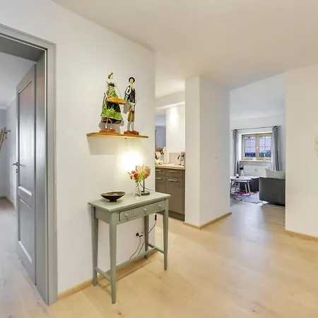 Ferienwohnung Sunnseitn Alte Gendarmerie Apartment Ubersee