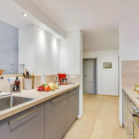 Ferienwohnung Sunnseitn Alte Gendarmerie Apartment *