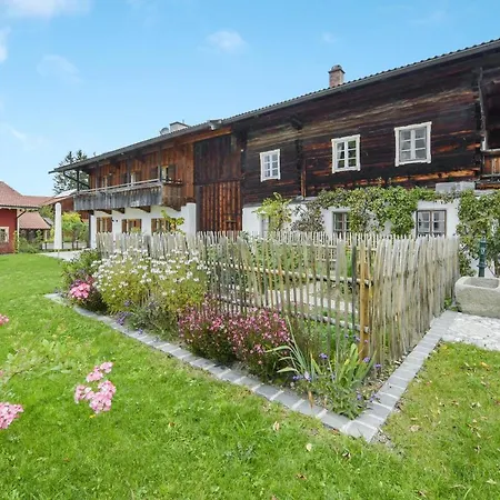 Apartment Ferienwohnung Sunnseitn Alte Gendarmerie Ubersee