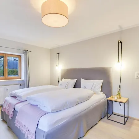 Ferienwohnung Sunnseitn Alte Gendarmerie Apartment